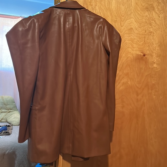 Leather blazer (oversized ) in a good way - Picture 2 of 4
